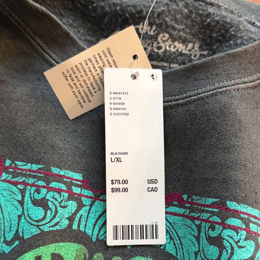 NWT Urban Outfitters Rolling Stones Graphic Sweatshirt - Picture 3 of 5